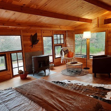 Domaine De La Vitarelle Glamping Villaniere ภายนอก รูปภาพ