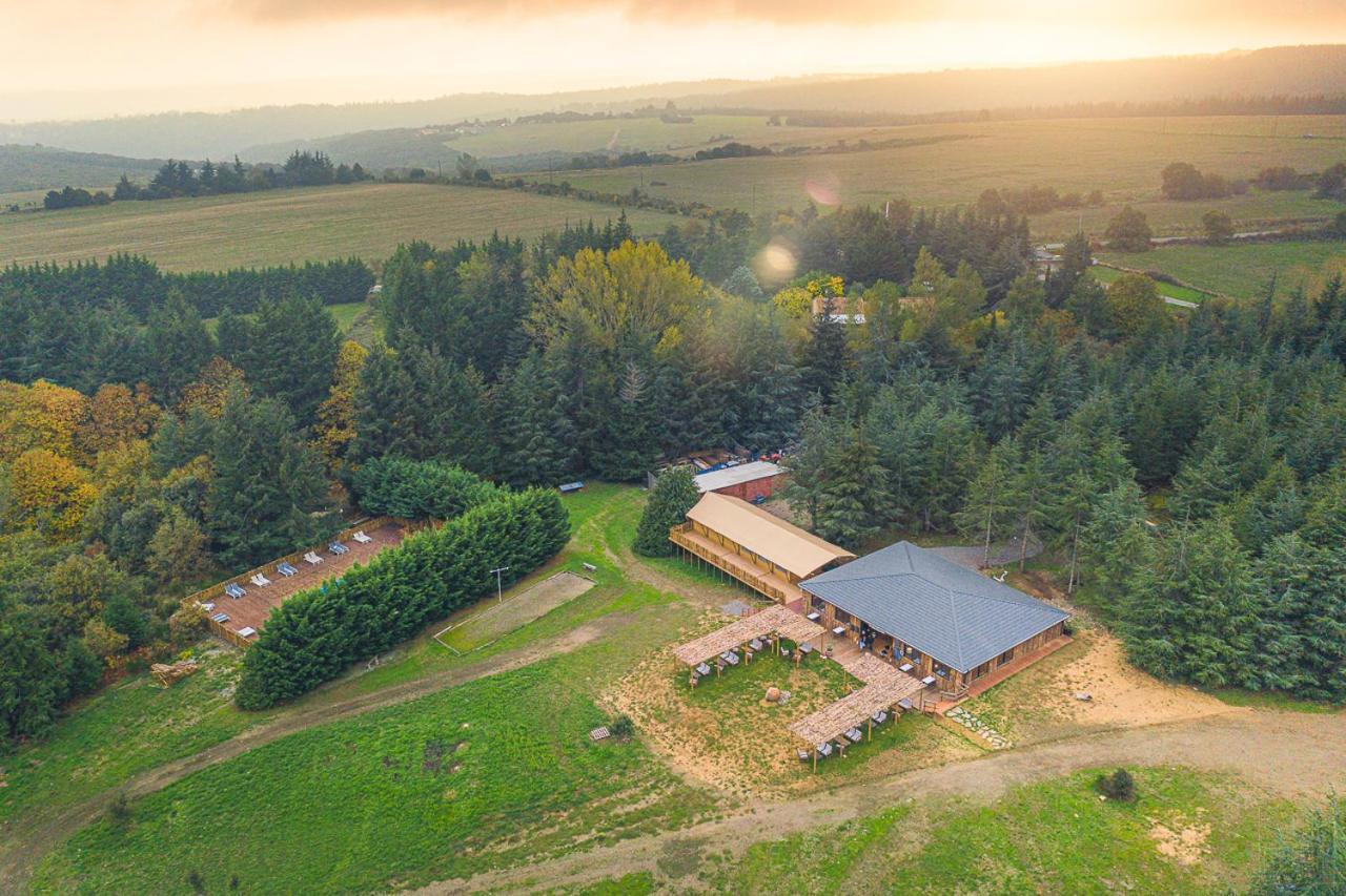 Domaine De La Vitarelle Glamping Villaniere ภายนอก รูปภาพ