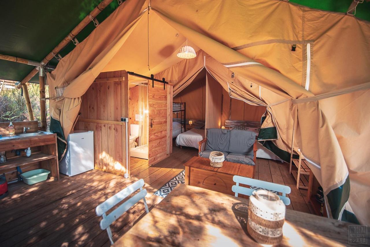 Domaine De La Vitarelle Glamping Villaniere ภายนอก รูปภาพ