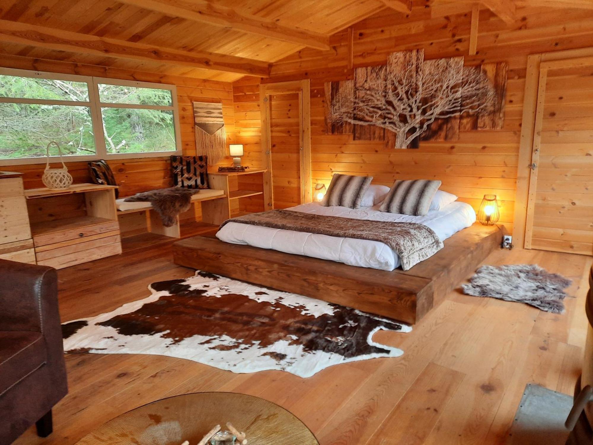 Domaine De La Vitarelle Glamping Villaniere ภายนอก รูปภาพ